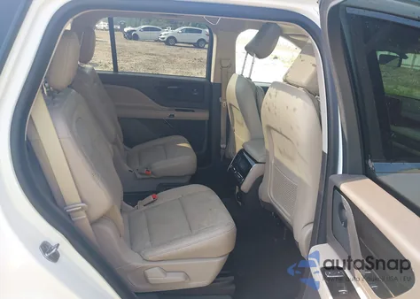 2021 Lincoln Aviator Reserve from USA, damaged, VIN 5LM5J7WC2MGL01985